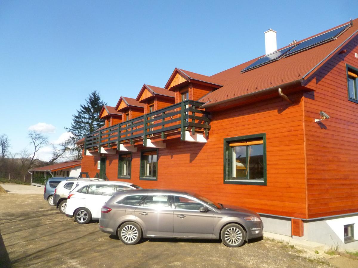 Hotel Rejtek Vendeghaz Lispeszentadorján Zewnętrze zdjęcie